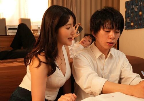 Cám dỗ khó cưỡng từ mùi hương dâm dục từ chị gái cạnh nhà xinh đẹp Cám dỗ khó cưỡng từ mùi hương dâm dục từ chị gái cạnh nhà xinh đẹp